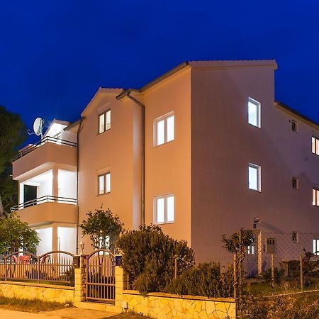 Apartments Maras Šibenik Exteriör bild