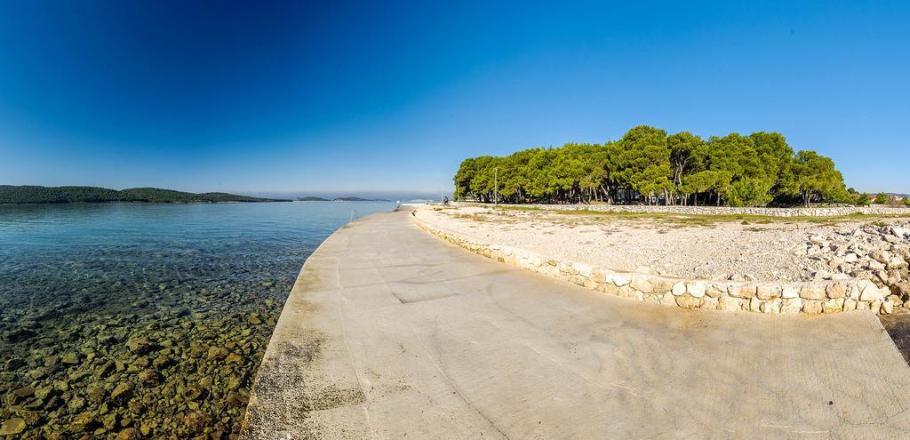 Apartments Maras Šibenik Exteriör bild